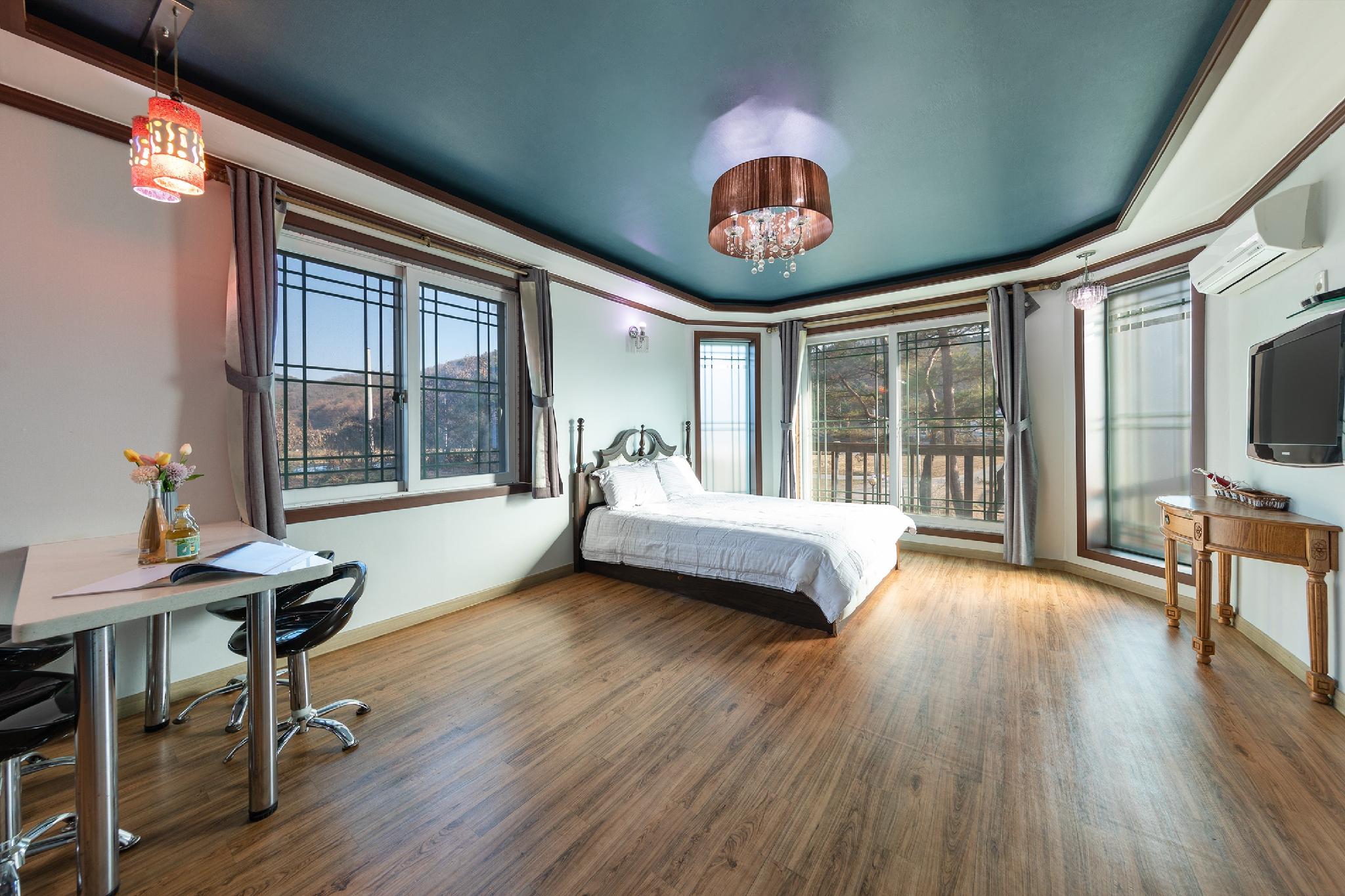 비발디 캐슬 (Hongcheon Vivaldi Castle)