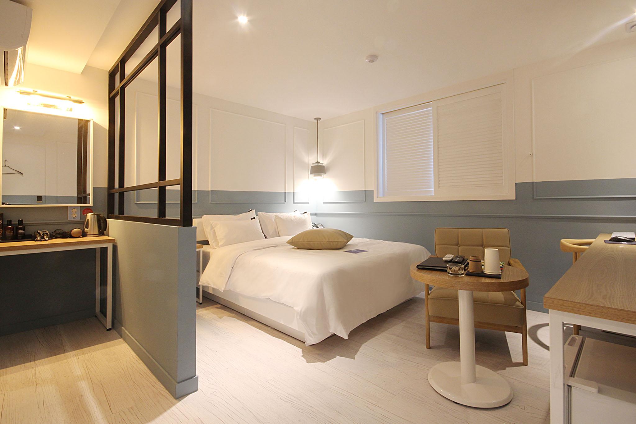 포항 YAJA 포항여객터미널점 (YAJA Pohang Passengers Terminal)