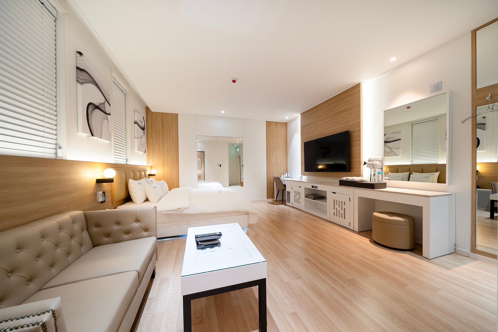 프리미엄 호텔 라떼 (Premium Hotel Latte)