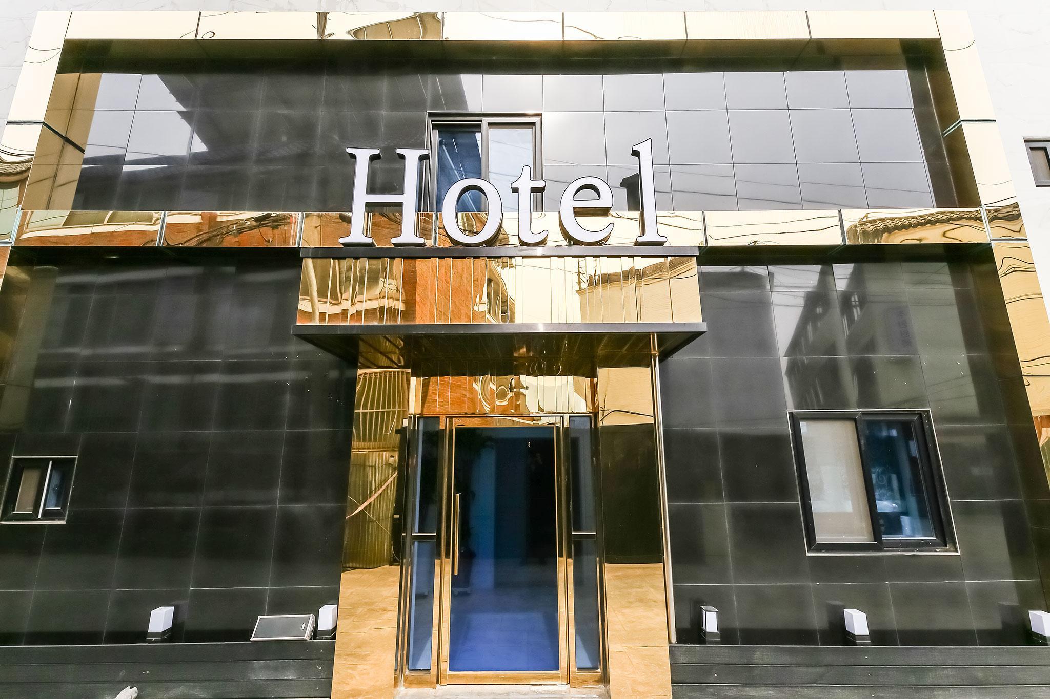 아산 로렌스 호텔 (Asan Lawrence Hotel)