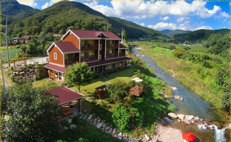 문경 베르체펜션 (Mungyeong Verce Pension)