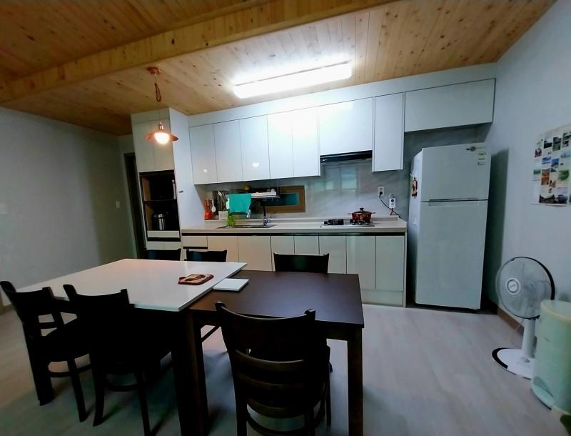 고창 포시즌팜스테이펜션 (Gochang Four Season Farm Stay Pension)