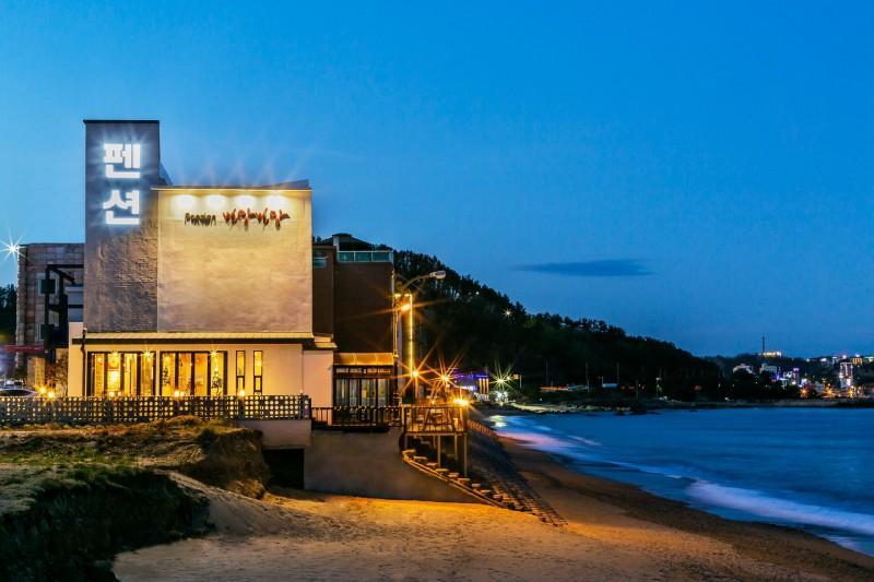 영덕 빠담빠담펜션 (Yeongdeok Padam Padam Pension)