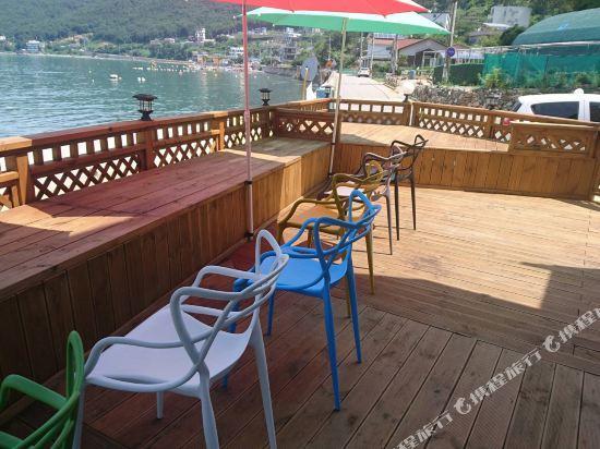Caribbe Sunset  Pension Busan