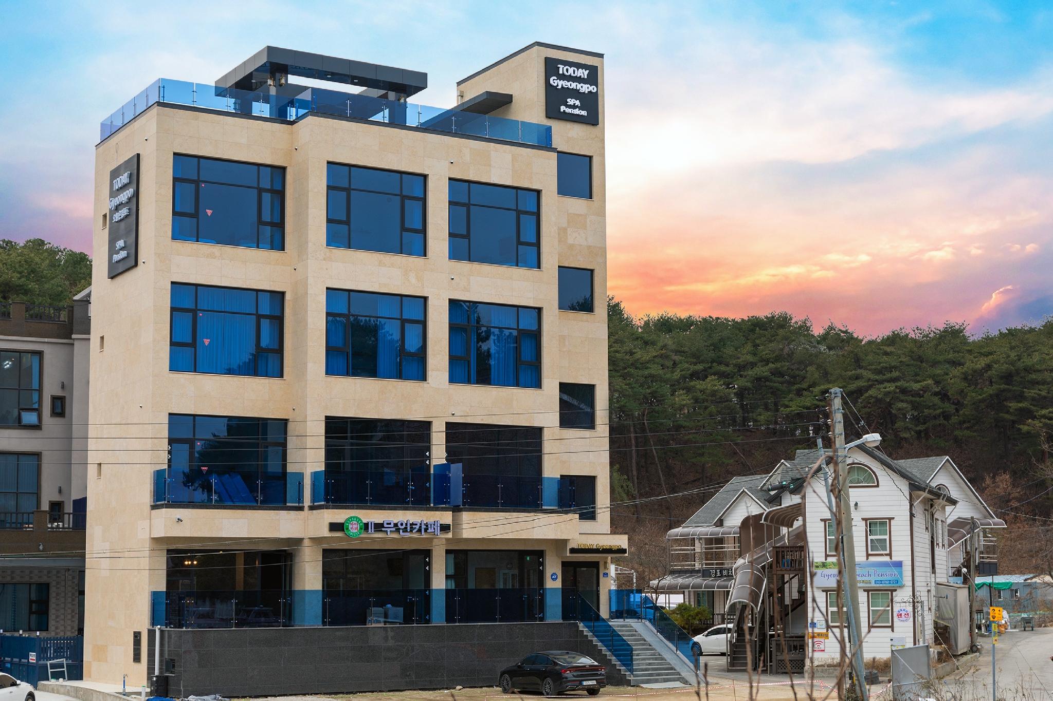 투데이 경포 오션뷰 펜션 (Today Gyeongpo Oceanview Pension)