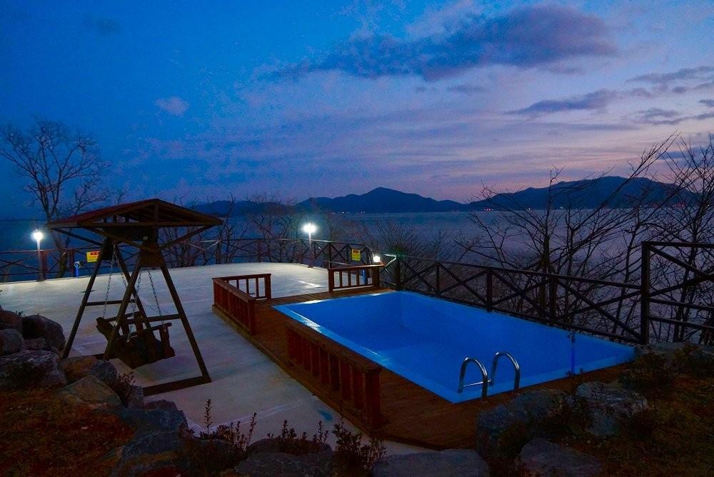 변산반도 바다전망대 펜션 (Byeonsanbando Badajeonmangdae Pension)