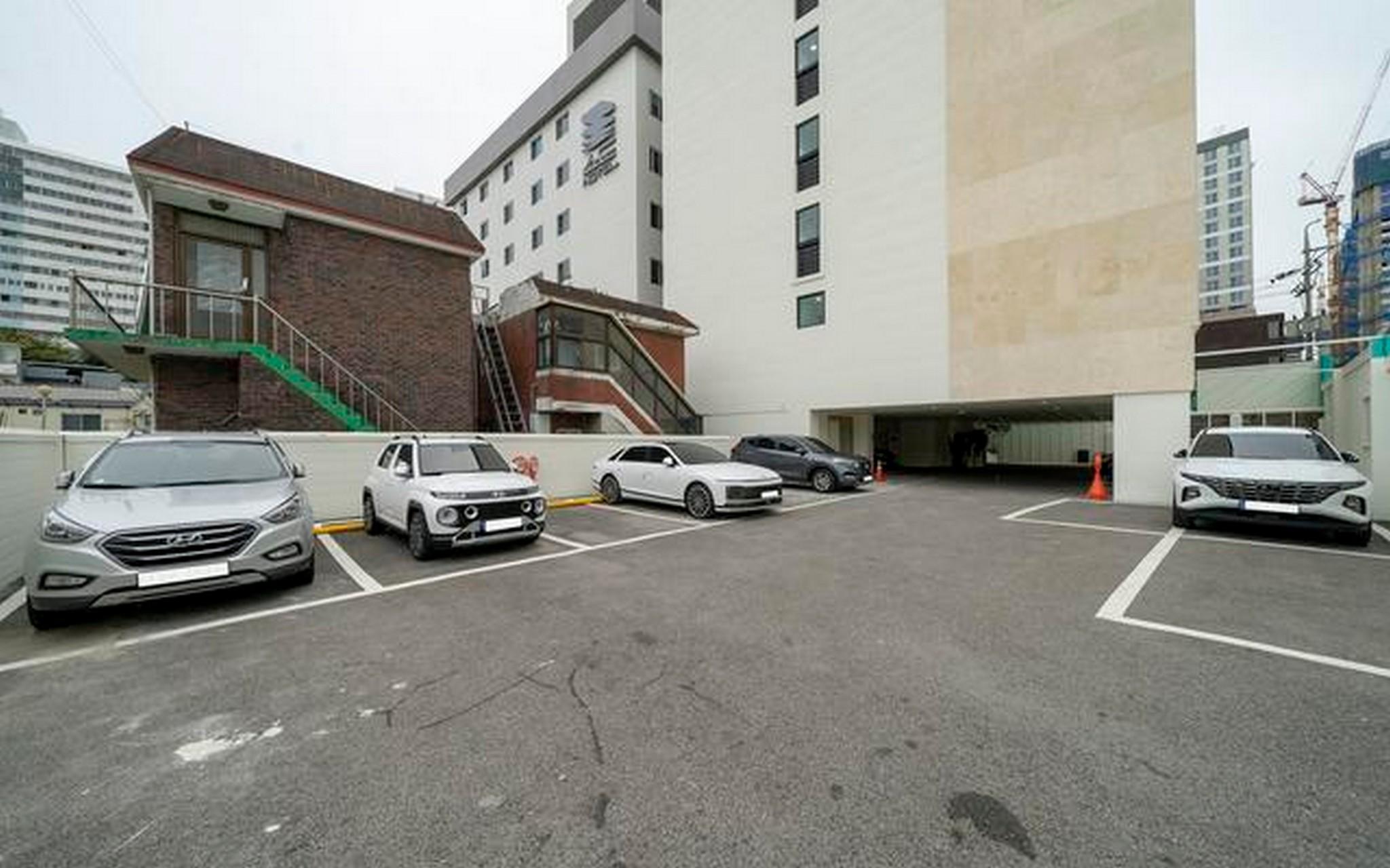 호텔 인 카페 파주 금촌점 (Hotel Inn Cafe Paju Geumchon Branch)