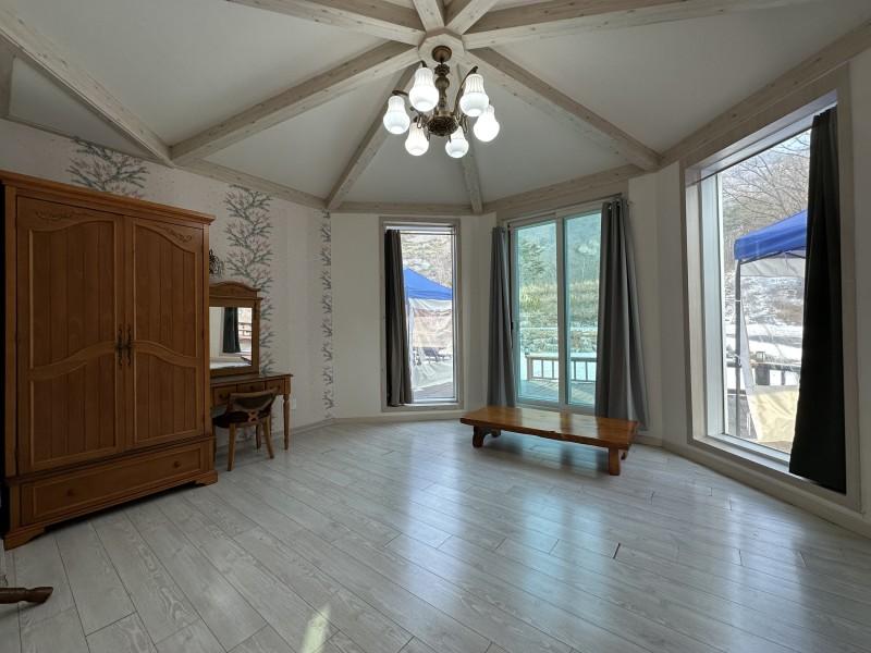 포천 산정파인트리펜션 (Pocheon Sanjeong Pine Tree Pension)