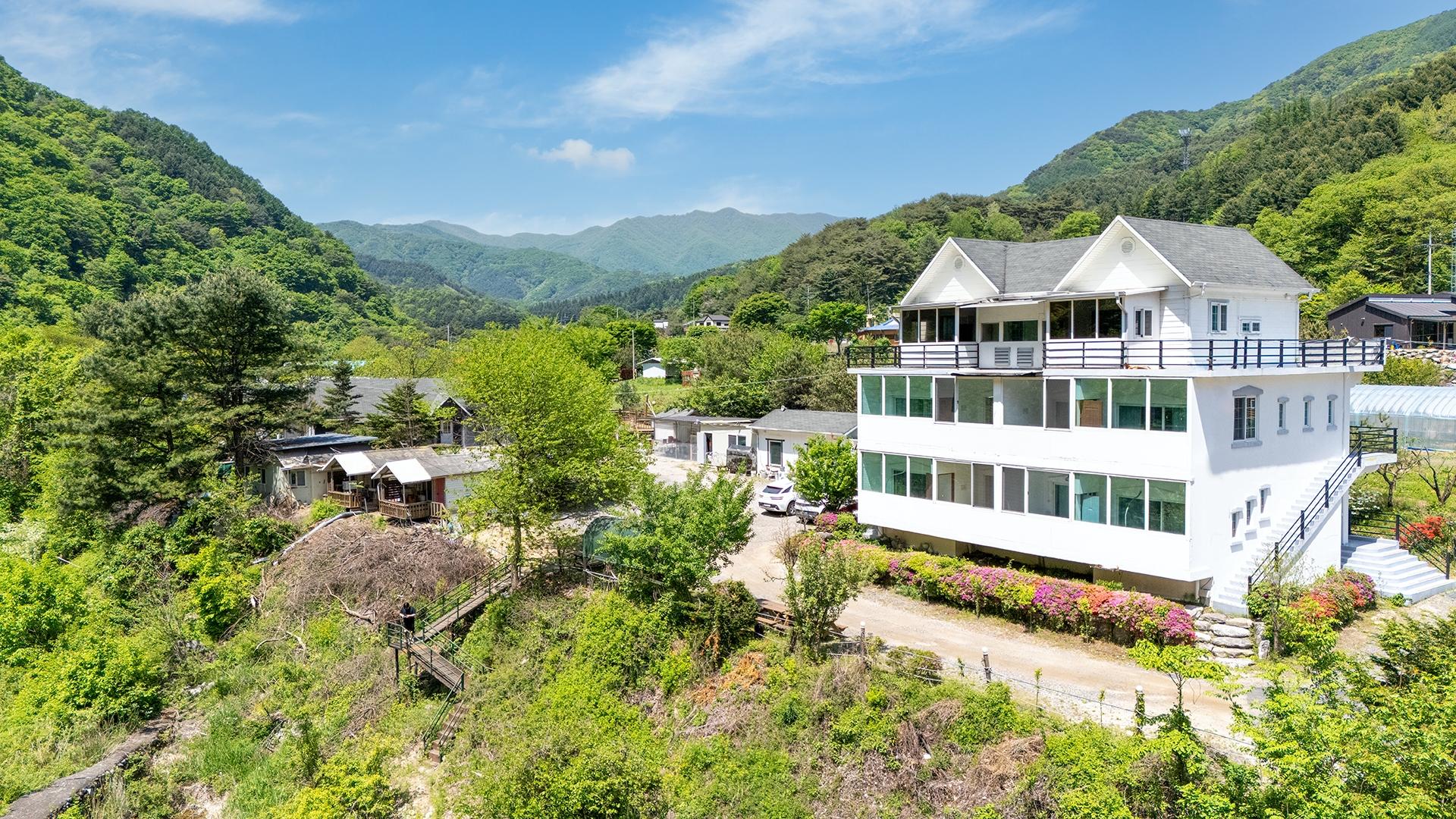 Gapyeong Paradiso Kids Poolvilla