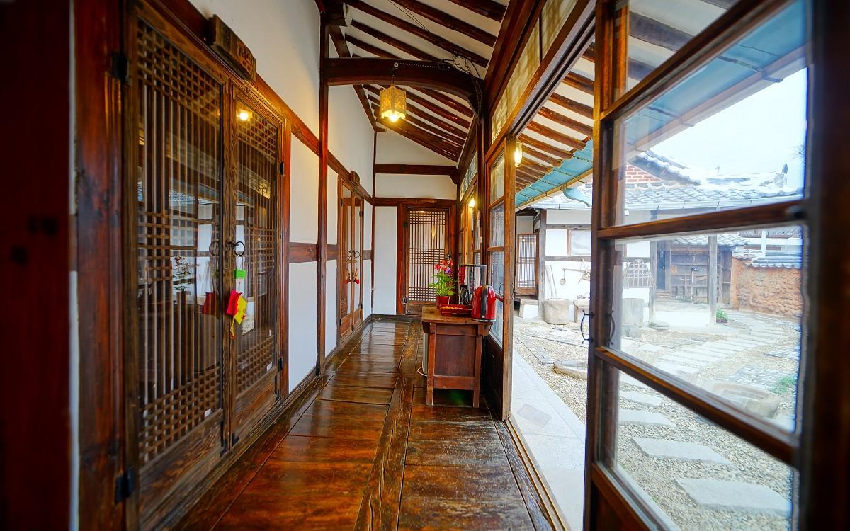 전주 한옥마을 이화원 고택 (Jeonju Hanokmaeul Ihwawon Gotek)