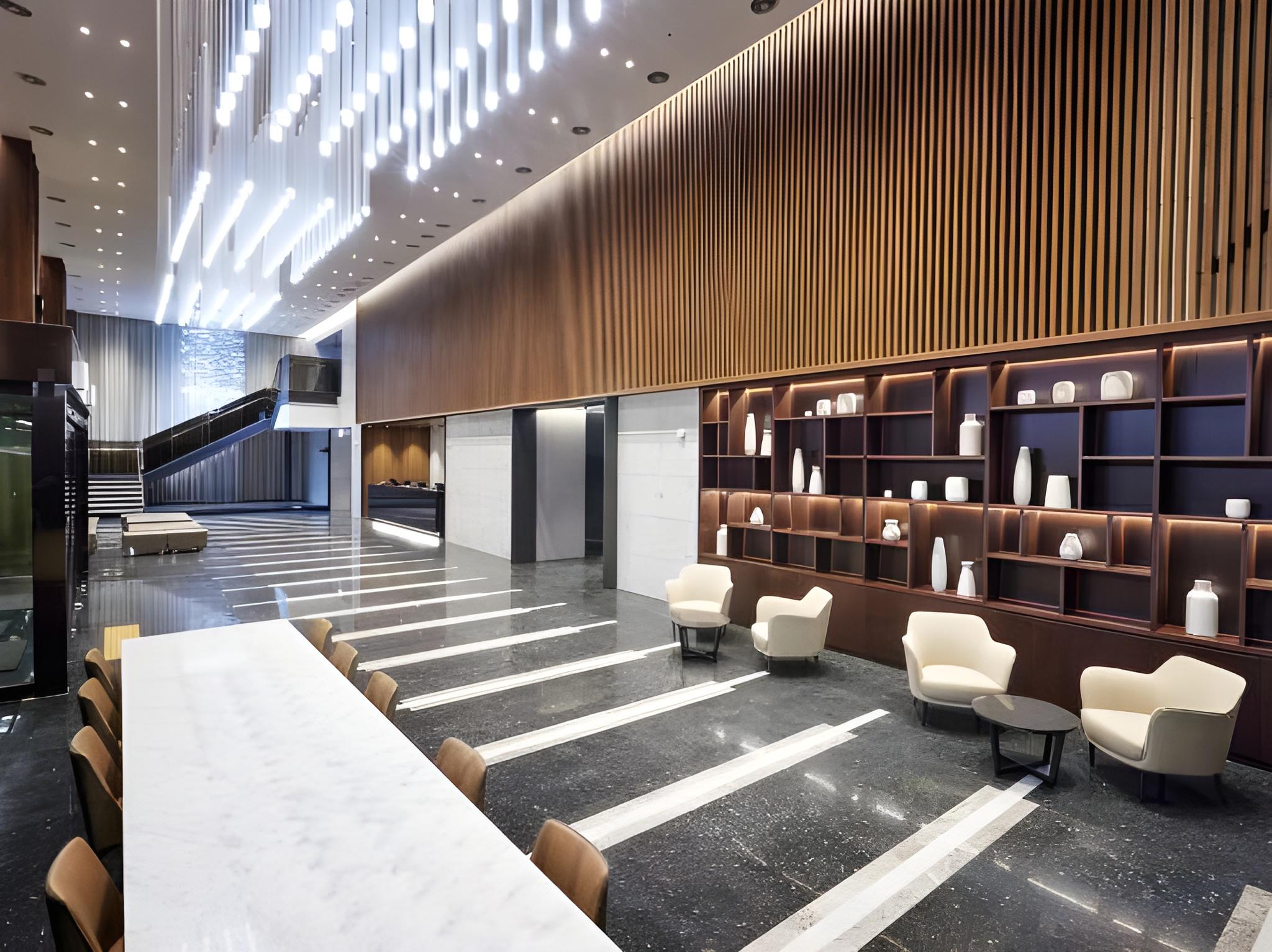 호텔 인터시티 (Hotel Interciti)