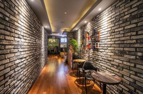 유앤미호텔 (You&Me Hotel)