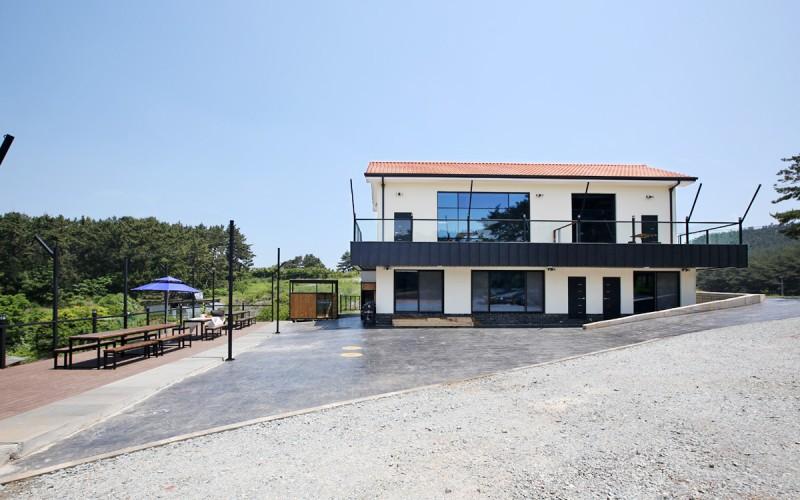 서산 웅도하우스펜션 (Seosan Woongdo House Pension)