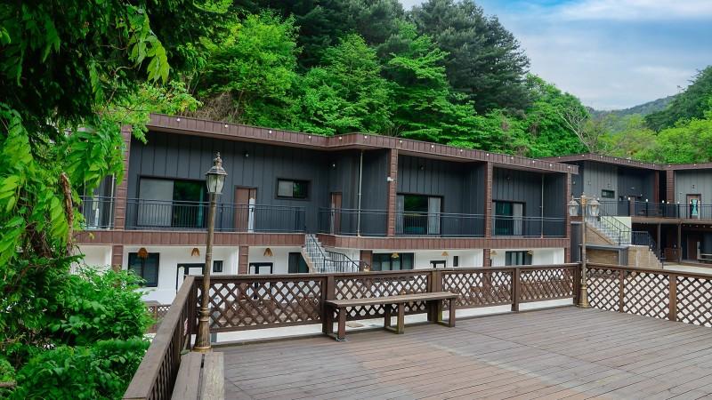 춘천 발리앤벨리 (Chuncheon Bali and Valley)