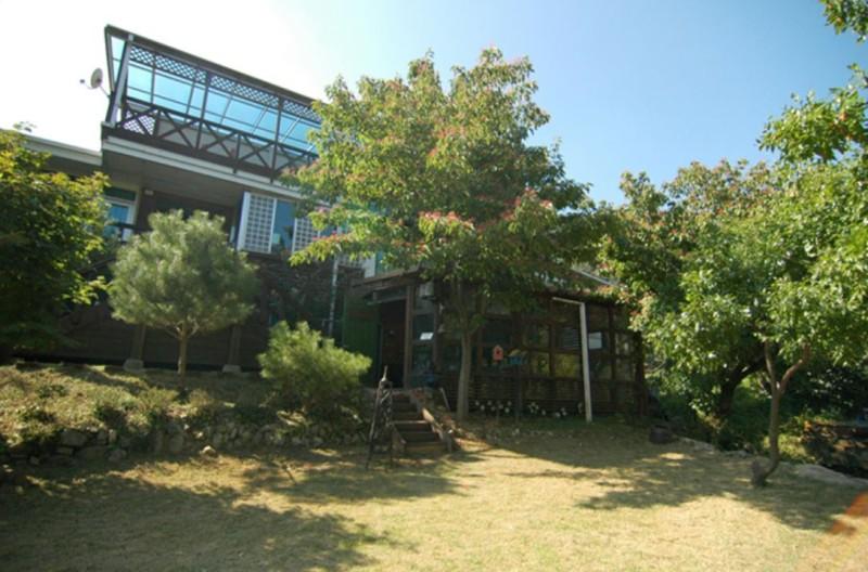양평 더큰나무펜션 (Yangpyeong The Big Tree Pension)