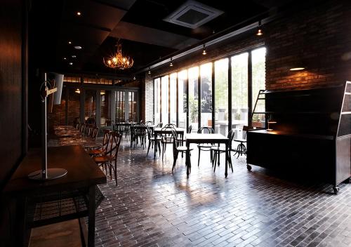 리디자인 호텔 (Leedesign Hotel)