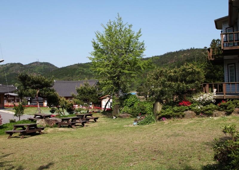 보성 그린빌펜션 (Boseong Greenville Pension)