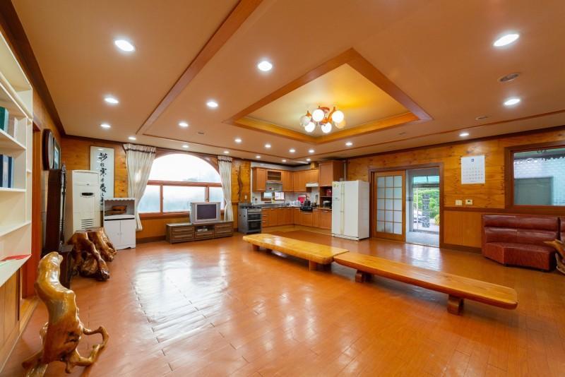보성 갈멜왕실의펜션 (Boseong Carmel Royal Pension)