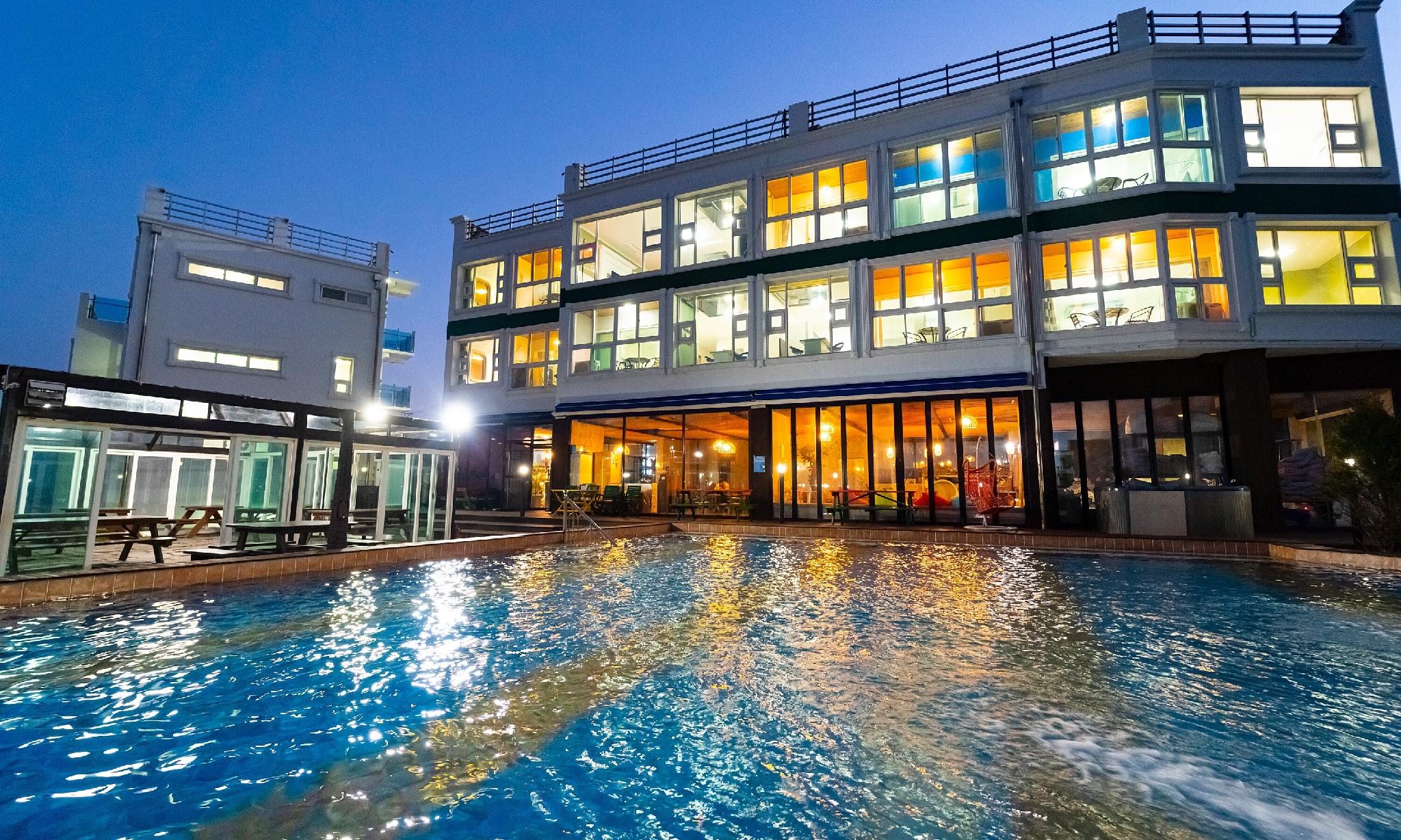 파인 웨이브 스파 펜션 (Pohang Pine Wave Spa Pension)