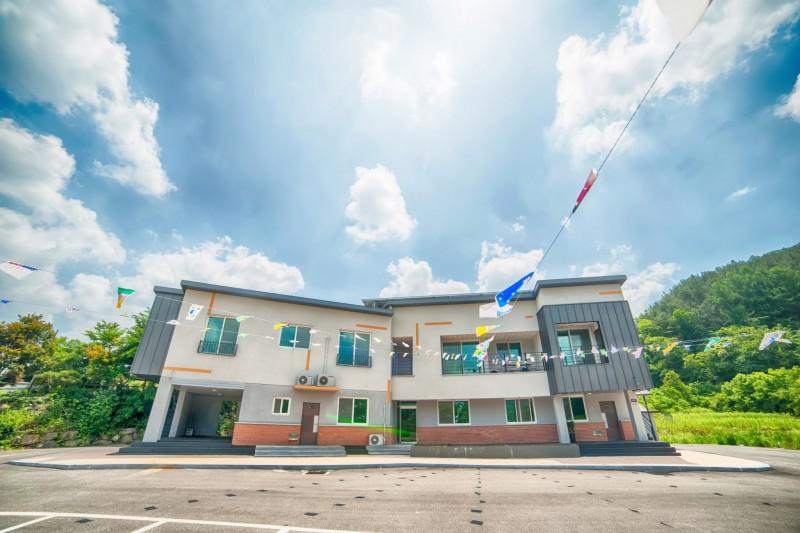 무주 늘품펜션 (Muju Neulpum Pension)