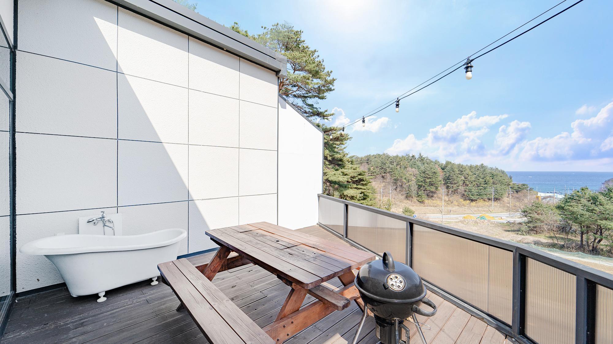 양양 인메모리 펜션 (Yangyang In Memory Pension)