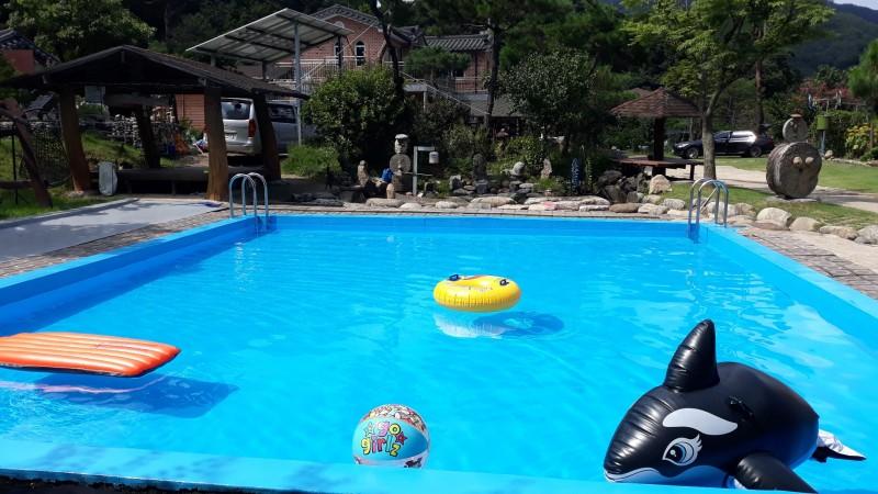 공주 소랭이시냇가펜션 (Gongju Soraeng stream pension)