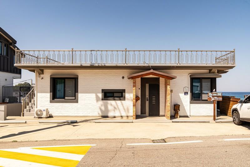 고성 더씨194펜션 (Goseong The C 194 Pension)