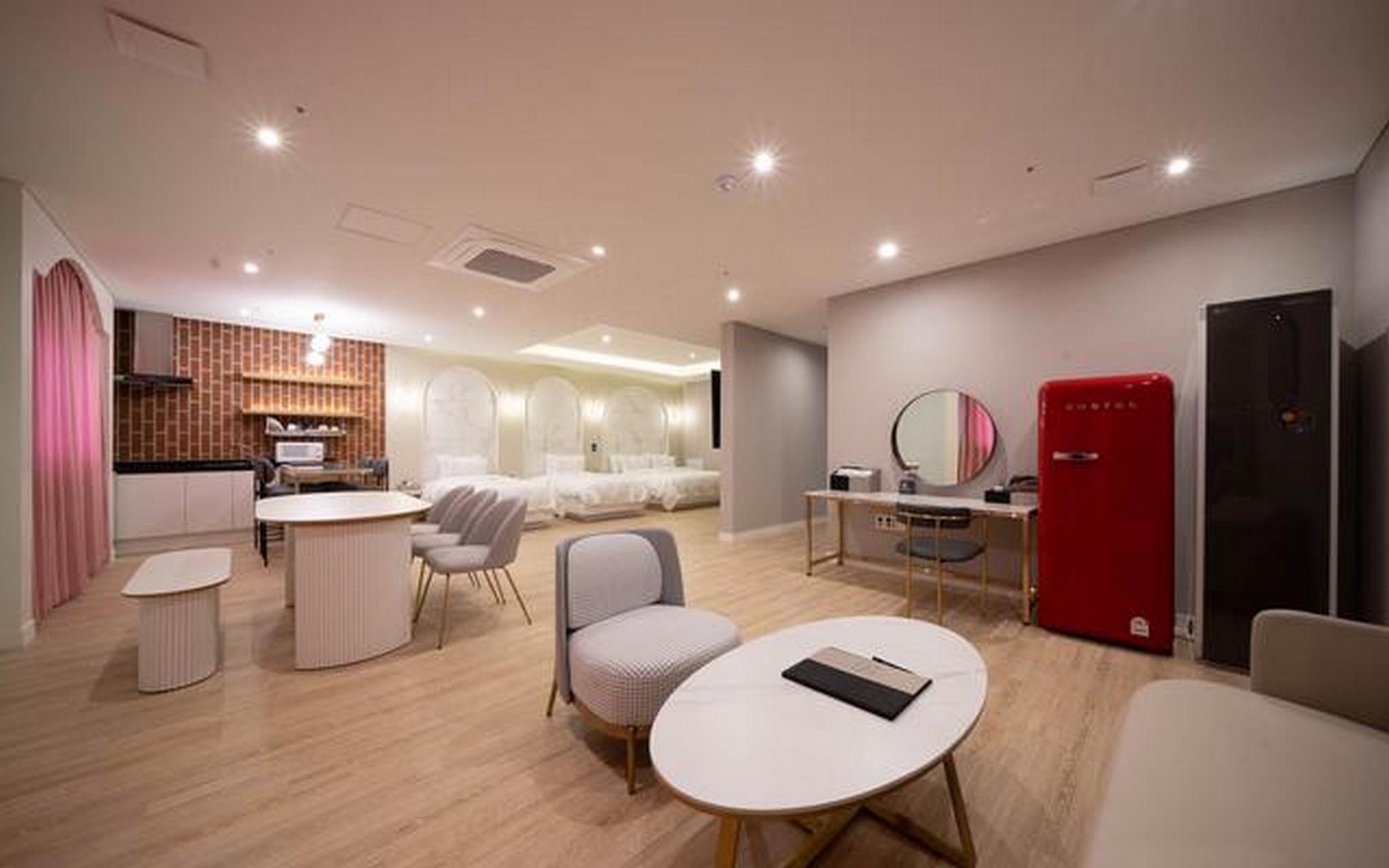 목포 칼튼힐호텔 (Mokpo Carlton Hill Hotel)