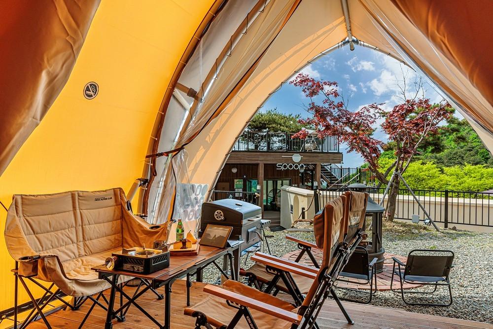 스푼 글램핑 앤 카라반 (Spoon Glamping N Caravan)