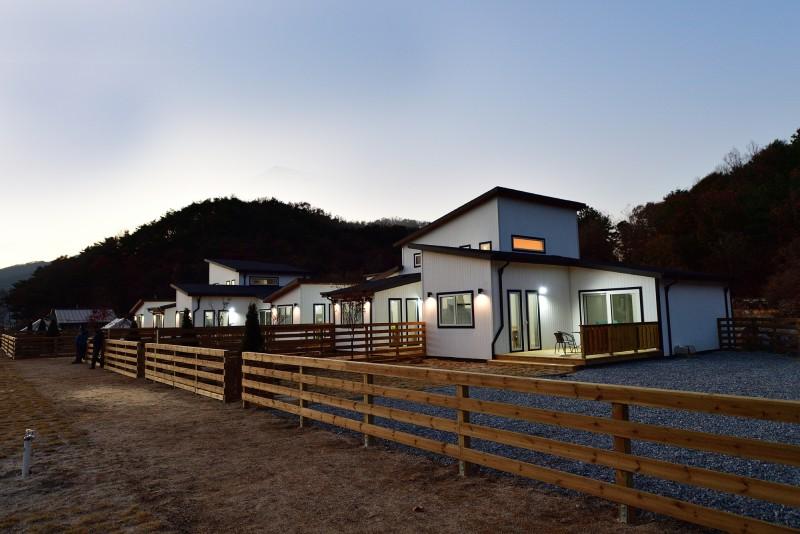 포천 쓰담쓰담펜션 (Pocheon Sseudam Ssdam Pension)
