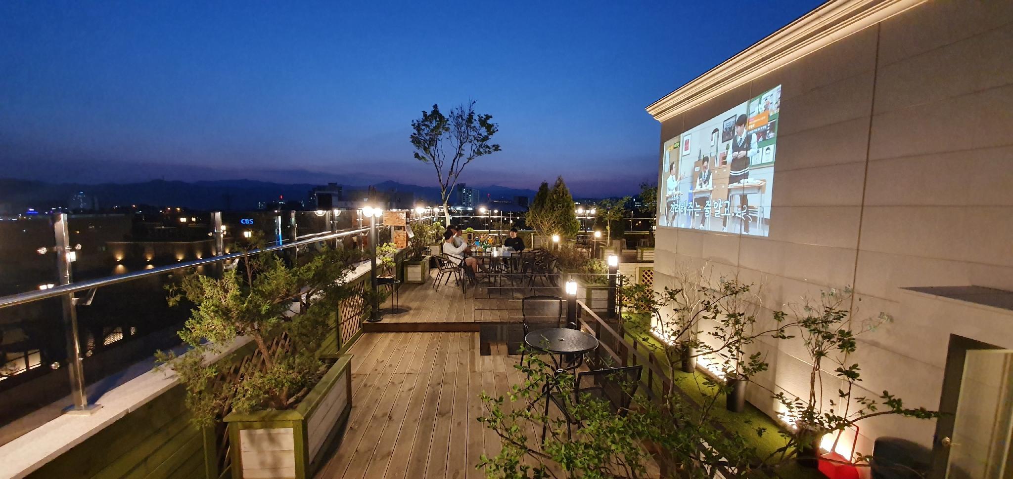 춘천 호텔 벤틀리 (Chuncheon Hotel Bentley)