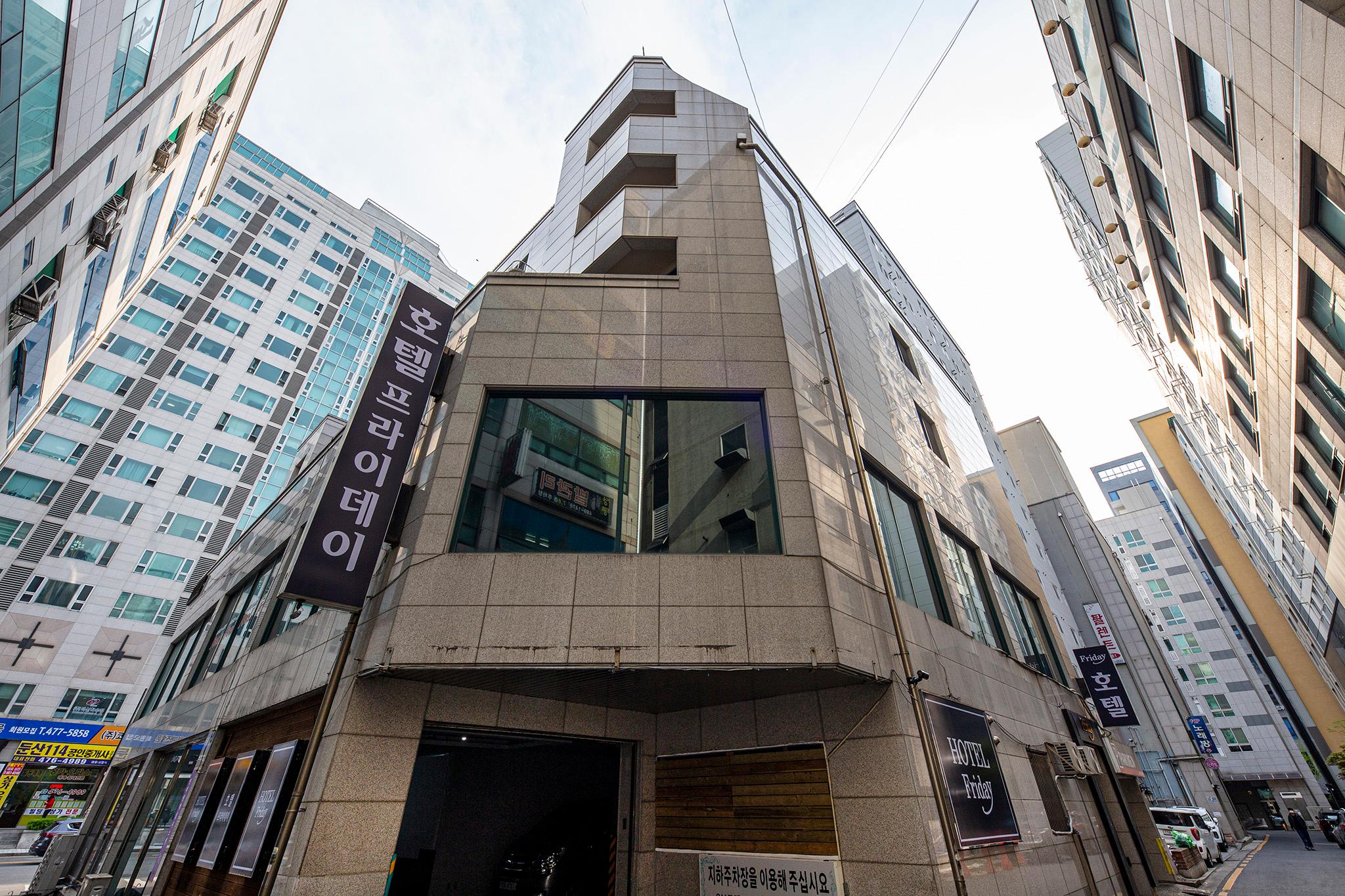 대전 둔산 프라이데이 (Daejeon Dunsan Friday)