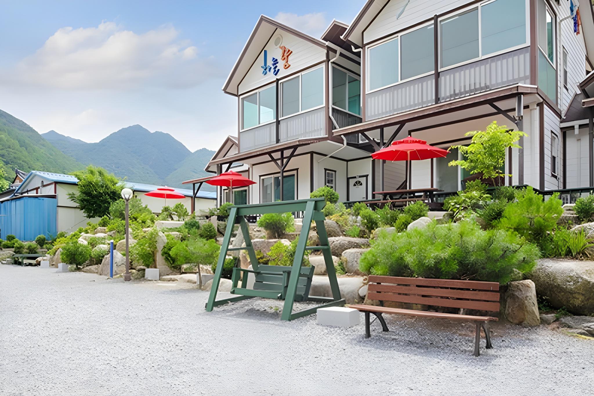 단양 하늘꿈펜션 (Danyang Sky Dream Pension)