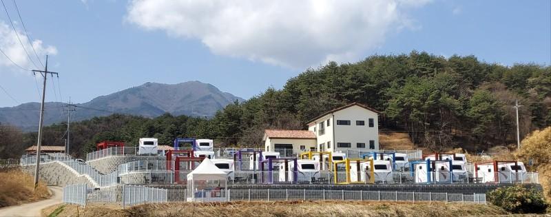 양양 베이스캠프카라반 (Yangyang Base Camp Caravan)