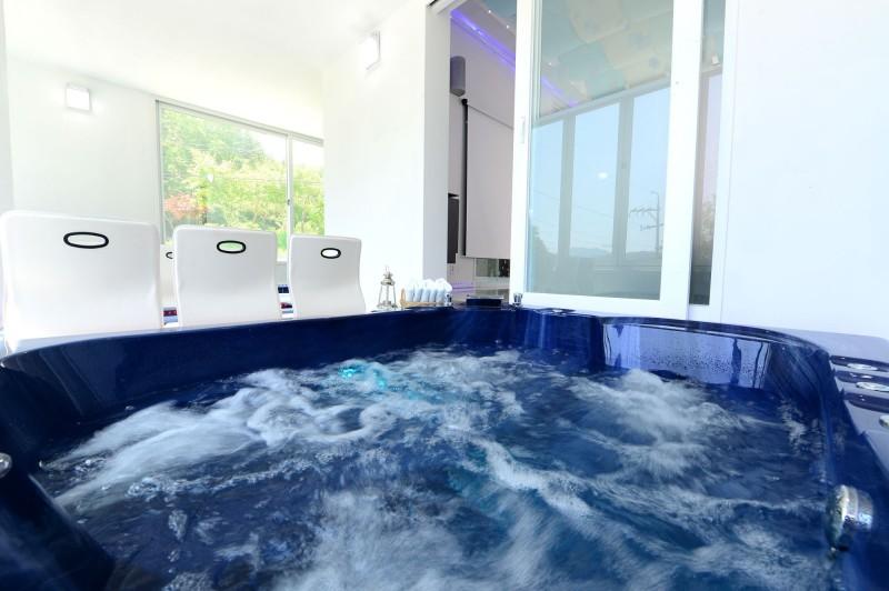 가평 풀빌라&글램핑랜드 (Gapyeong Pool Villa Glamping Land)