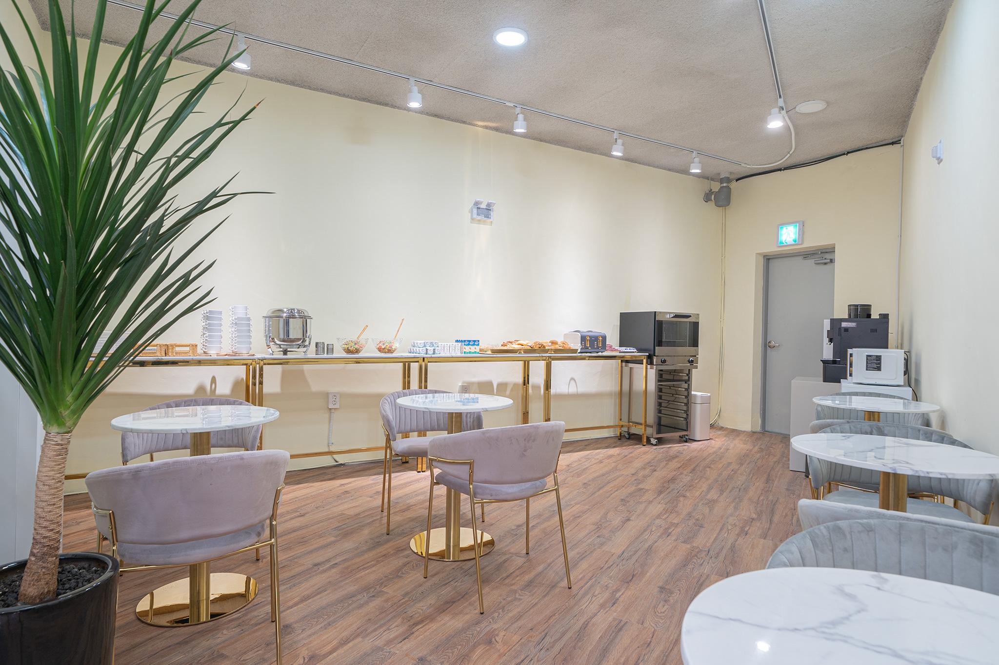 프리미엄 호텔 라떼 (Premium Hotel Latte)