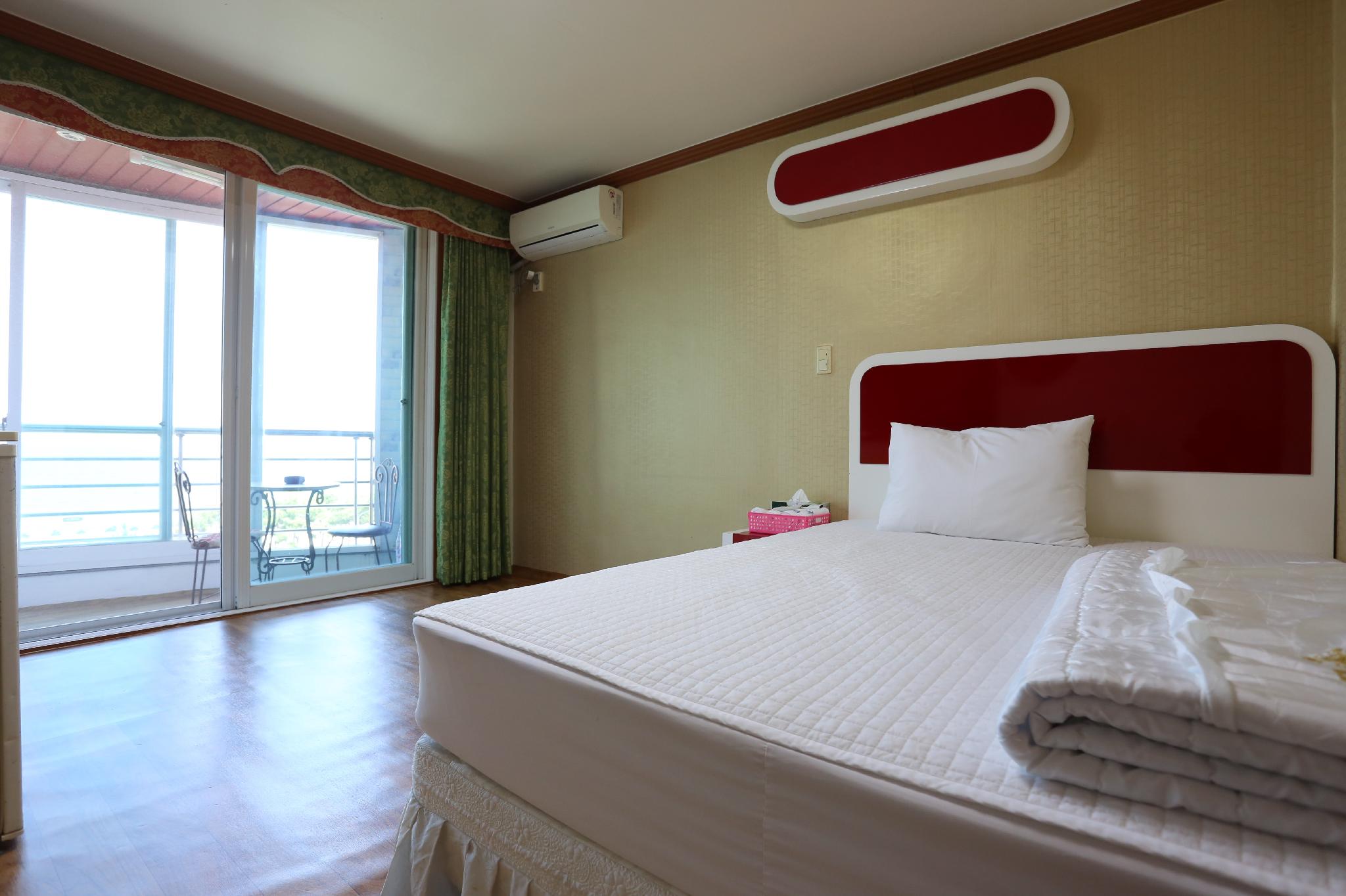 양양 낙산 바닷가콘도텔 (Yangyang Naksan Beach Condotel)