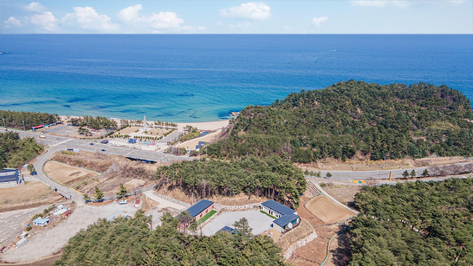 양양 인메모리 펜션 (Yangyang In Memory Pension)