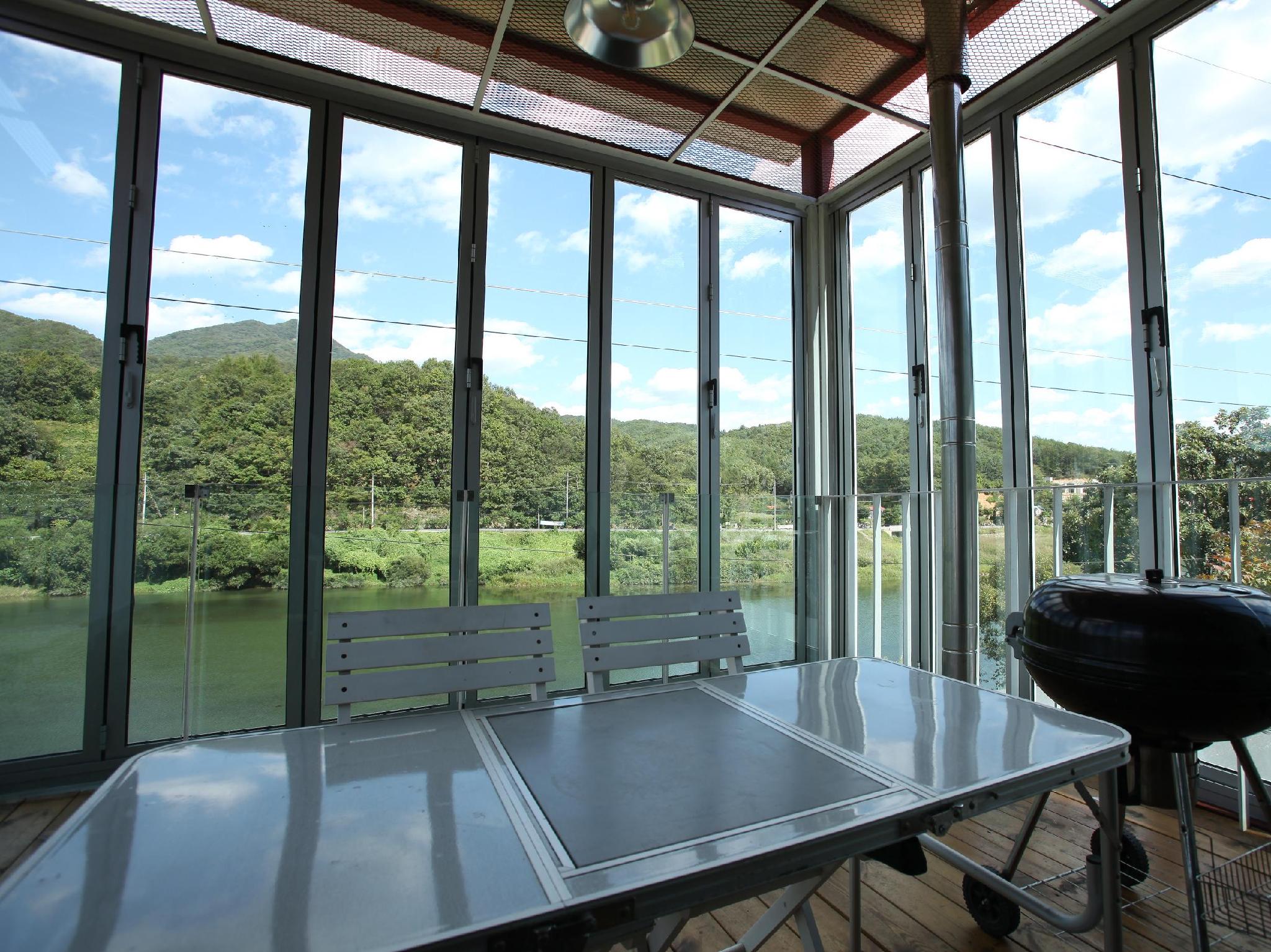 노일강 펜션 (Noil River Pension)
