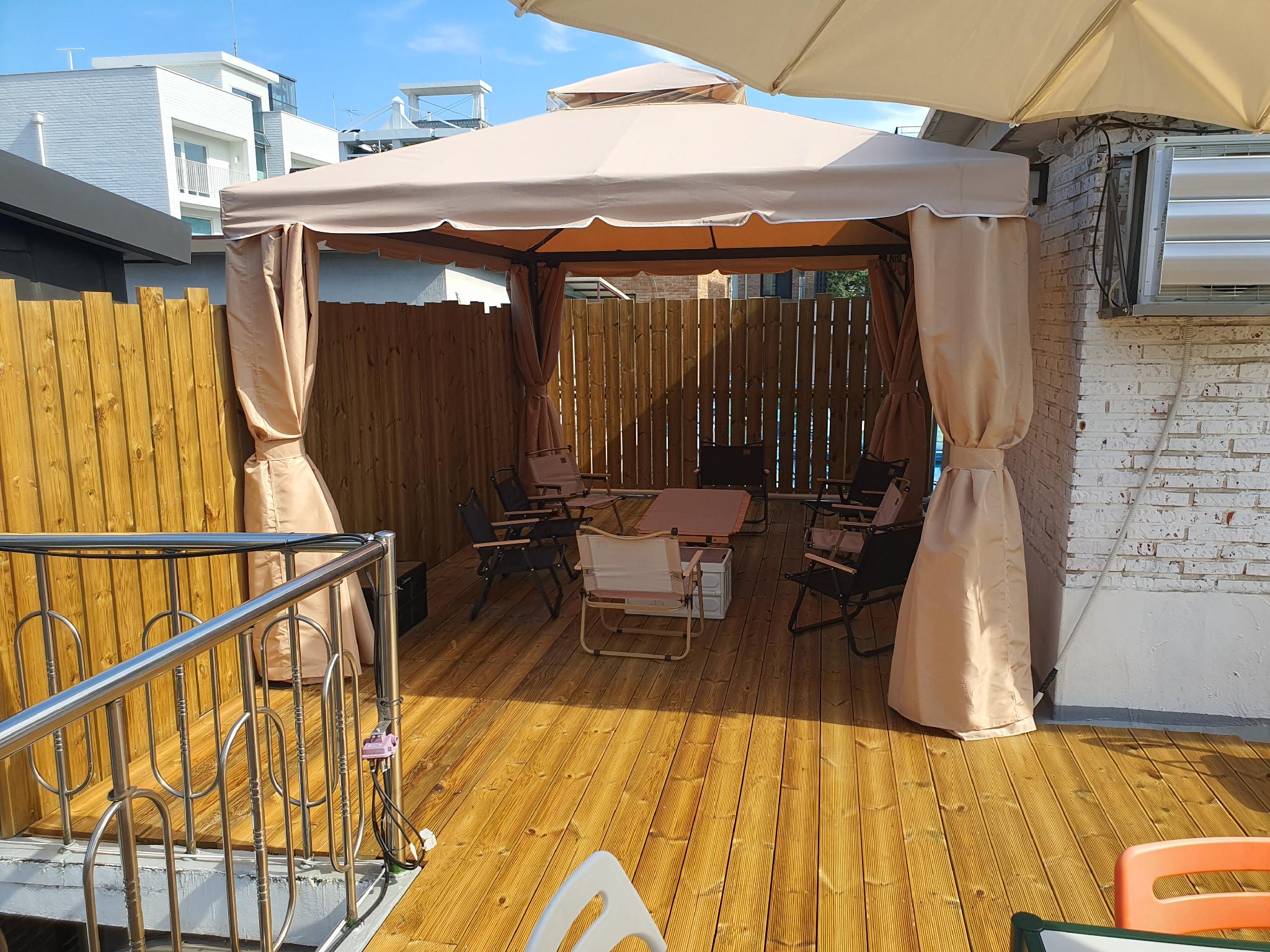 벙크 백패커스 게스트하우스 (Bunk Backpackers Guesthouse)