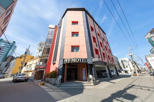 강릉 캐빈 (Gangneung Cabin)