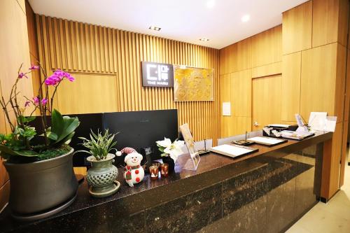 평창 호텔 더 마루 (Pyeongchang Hotel The Maru)