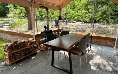 강촌 1225펜션 (Gangchon 1225 Pension)