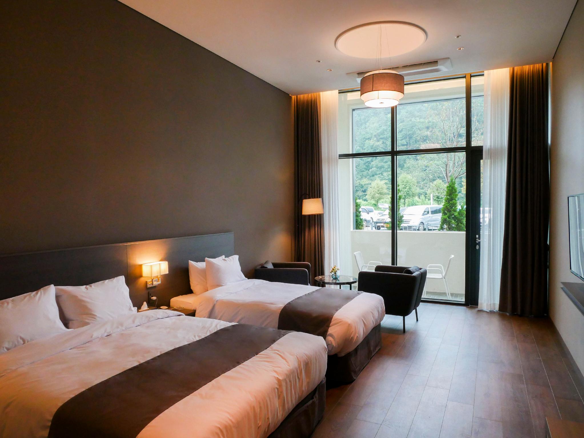 호텔 드몽드 (Hotel de’monde)