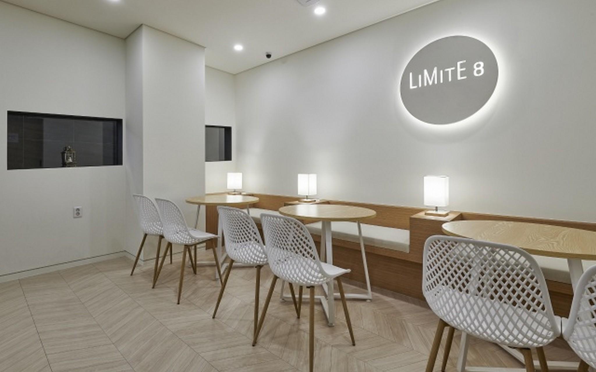 리미트에잇 호스텔 일산 라페스타점 (Limit 8 Hostel Ilsan Lafesta Branch)