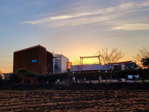 거기 벵듸 민박 (There Bengdui)