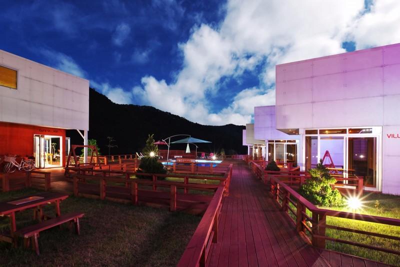 홍천 빌리지736펜션 (Hongcheon Village 736 Pension)