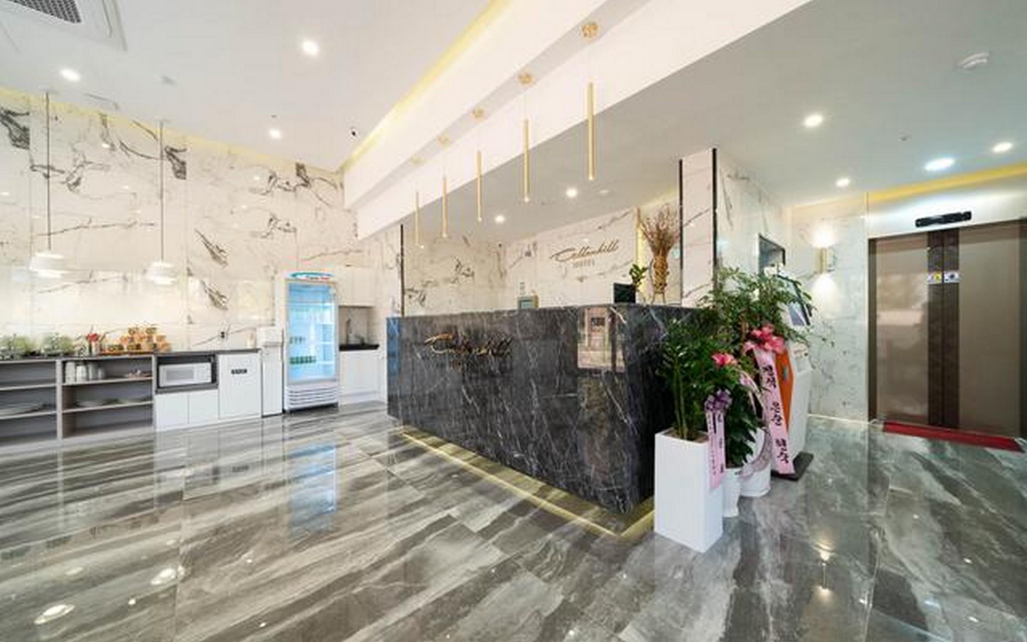 목포 칼튼힐호텔 (Mokpo Carlton Hill Hotel)