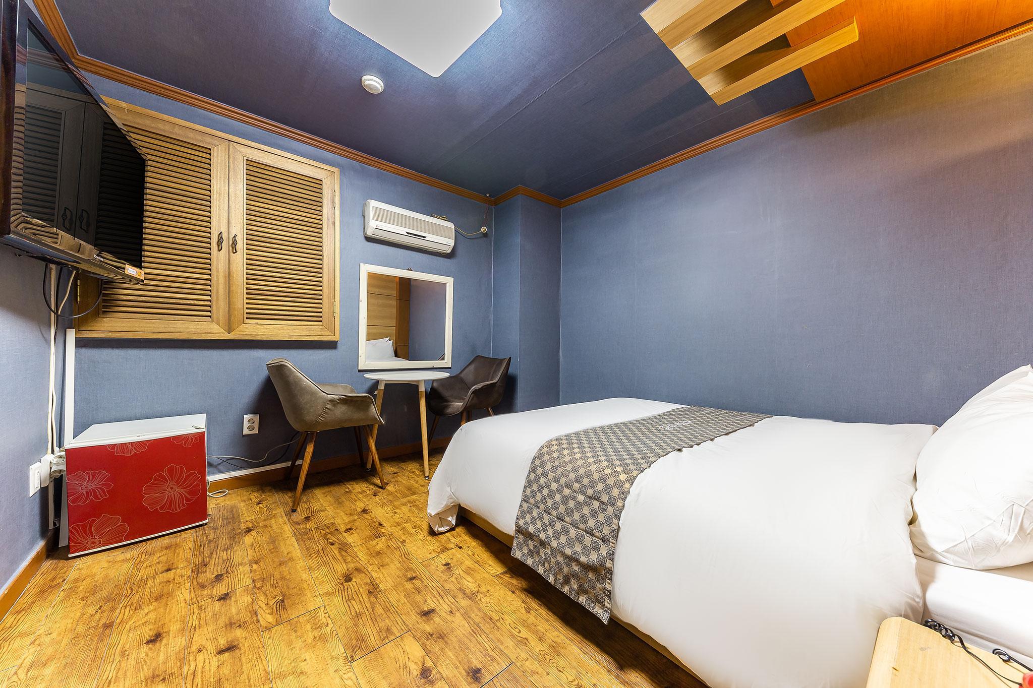 청주 예쁜모텔 (Cheongju Yeppeun Motel)