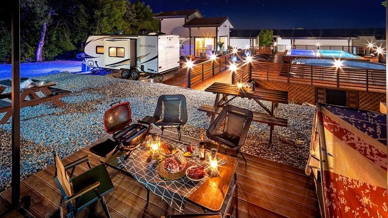 괴산 캠프클럽펜션 (Goesan Camp Club Pension)